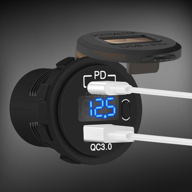 Voltmeter inkl. USB 3 & USD C Steckdose Ladebuchse An/Aus-Schalter LED 12V